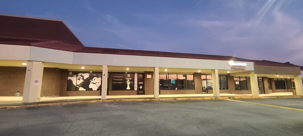 More Photos Of 101-143 City Smitty Dr, Saint Marys Unknown For Lease