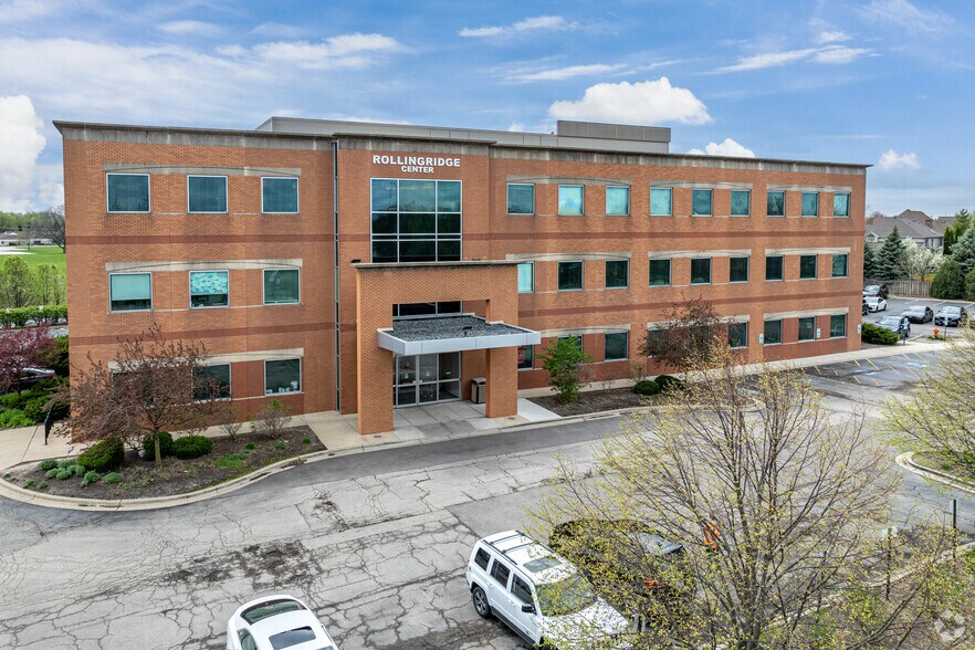 More Photos Of 2940 Rollingridge Rd, Naperville Medical For Lease