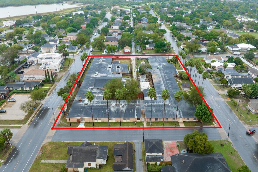 More Photos Of 1415 W Washington St, Brownsville Healthcare For Sale