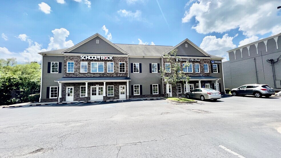 More Photos Of 2469 E Piedmont Rd, Marietta Office For Lease