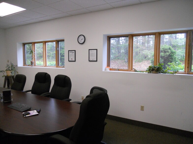 More Photos Of 10 Precision Dr, North Springfield Industrial For Lease