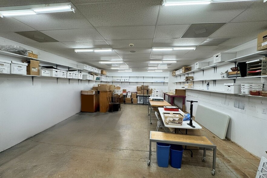 More Photos Of 416 Millstone Dr, Hillsborough Light Manufacturing For Sale