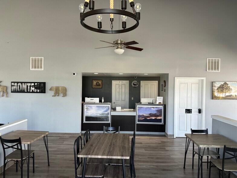 More Photos Of 20 Swenson Way, Dillon Hotel For Sale