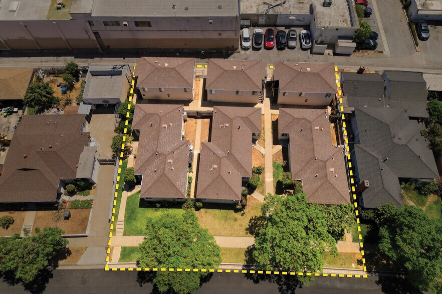 More Photos Of 3101 Via San Delarro, Montebello Apartments For Sale