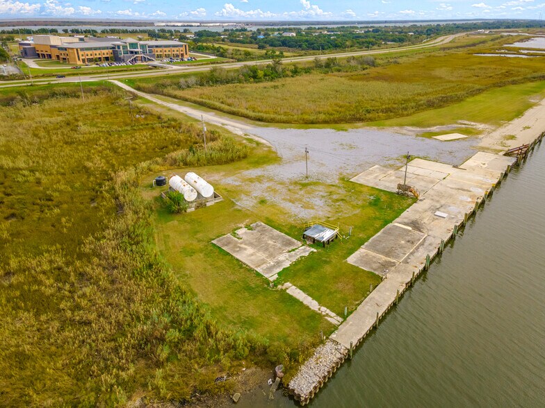 More Photos Of 186 Perino Rd, Buras Land For Lease