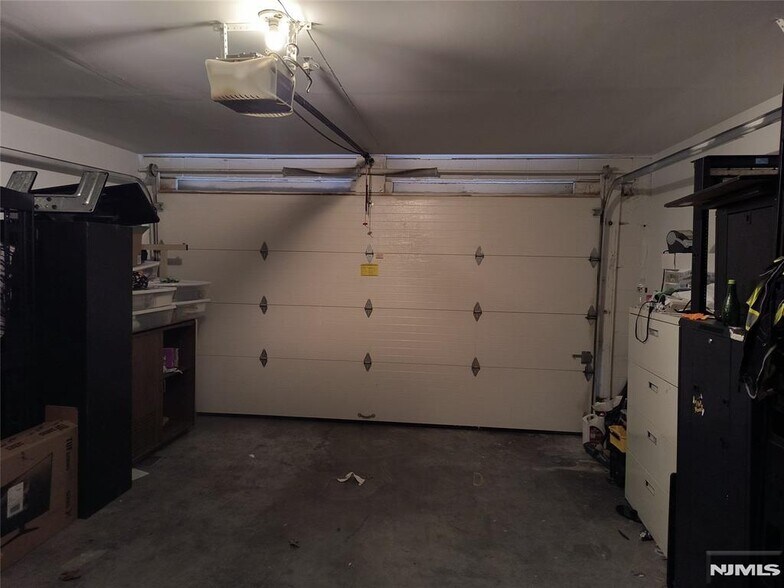 More Photos Of 6805 Meadowview Ave, North Bergen Apartments For Sale