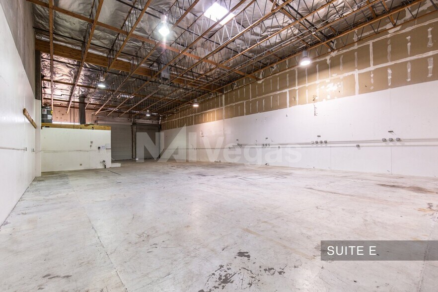 More Photos Of 4545 N Lamb Blvd, Las Vegas Distribution For Lease