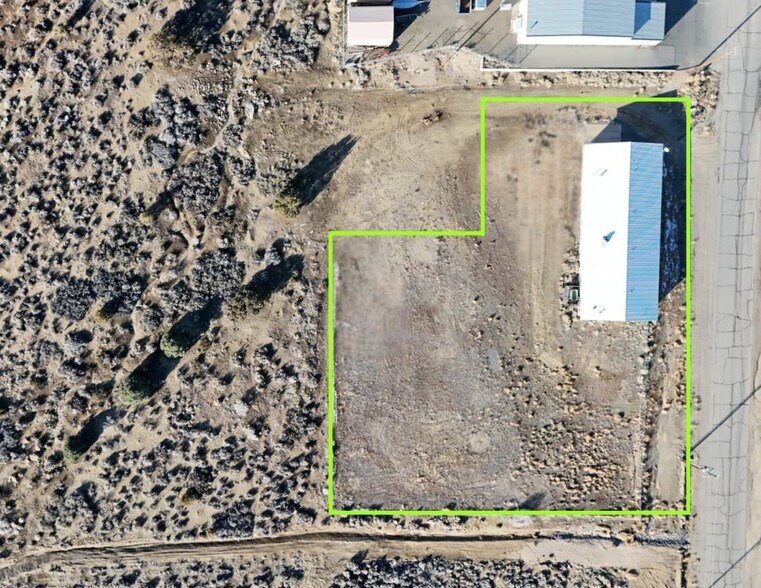 More Photos Of 25 Cash Dr, Mound House Warehouse For Sale