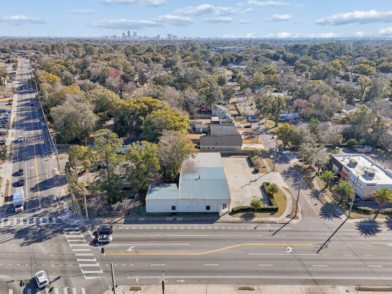 More Photos Of 711 Cassat Ave, Jacksonville Service For Sale