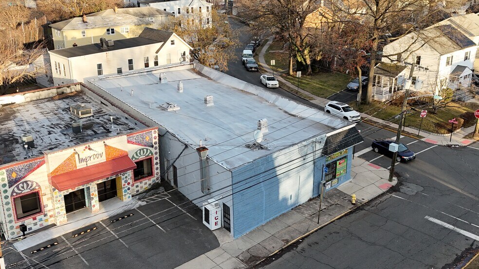 More Photos Of 129-137 La France Ave, Bloomfield Storefront For Sale