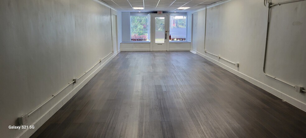 More Photos Of 244 E Graves Ave, Orange City Apartments For Lease