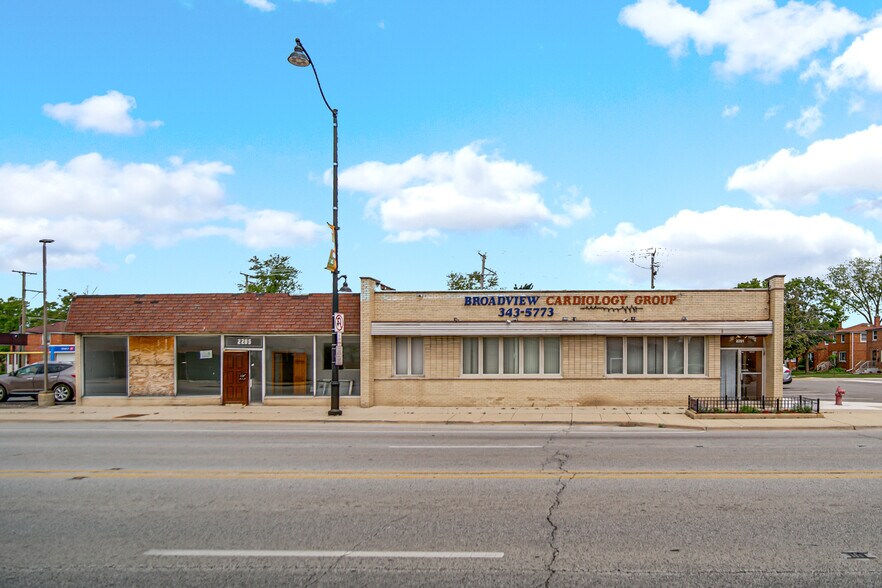 More Photos Of 2201 W Roosevelt Rd, Broadview Office For Sale