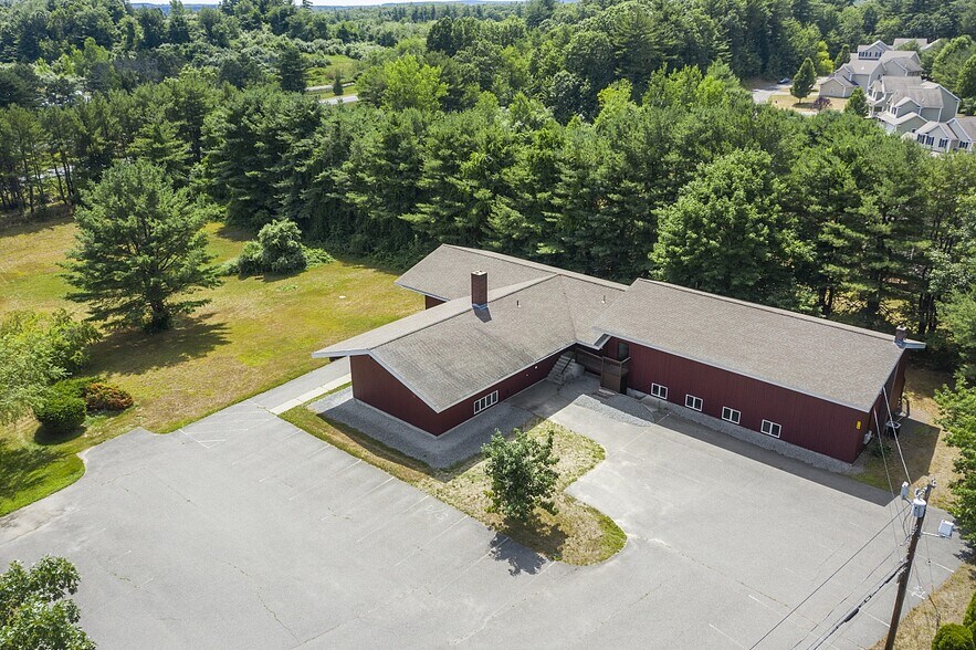 More Photos Of 1980 Lunenburg Rd, Lancaster Loft Creative Space For Lease