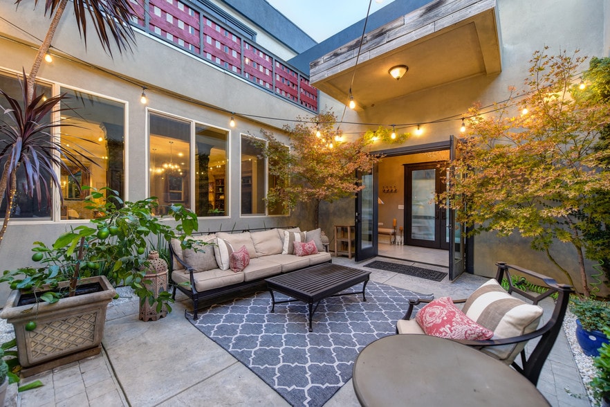 More Photos Of 8734 Sotheby Ct, Fair Oaks Assisted Living For Sale