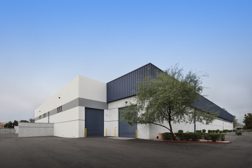 More Photos Of 1503 W San Pedro St, Gilbert Distribution For Lease
