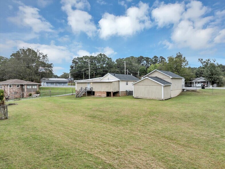 More Photos Of 6071 N Main St SE, Acworth Flex For Sale