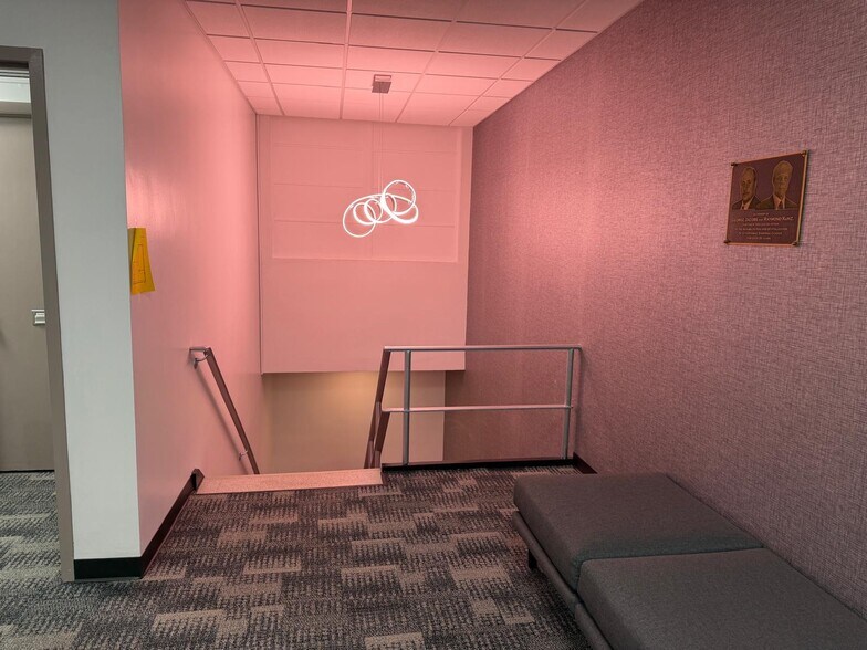 More Photos Of 1033-1061 Bloomfield Ave, Clifton Storefront Retail Office For Lease