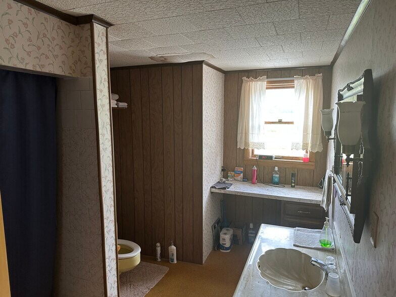 More Photos Of 2597 NY-394 Rt, Steamburg Restaurant For Sale