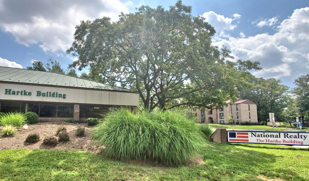 Primary Photo Of 11890 Sunrise Valley Dr, Reston Office For Lease