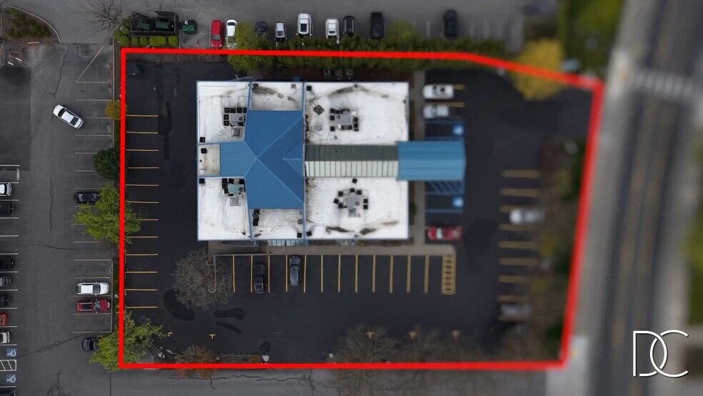 More Photos Of 950 W Ironwood Dr, Coeur d'Alene Medical For Sale