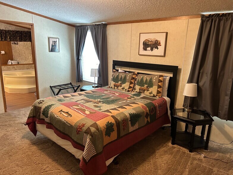 More Photos Of 141 County Road 851, Elizabeth Hotel For Sale