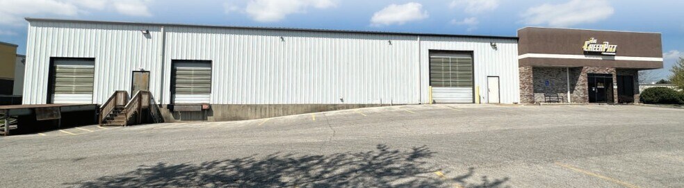 More Photos Of 879 N Jan-Mar Ct, Olathe Warehouse For Sale