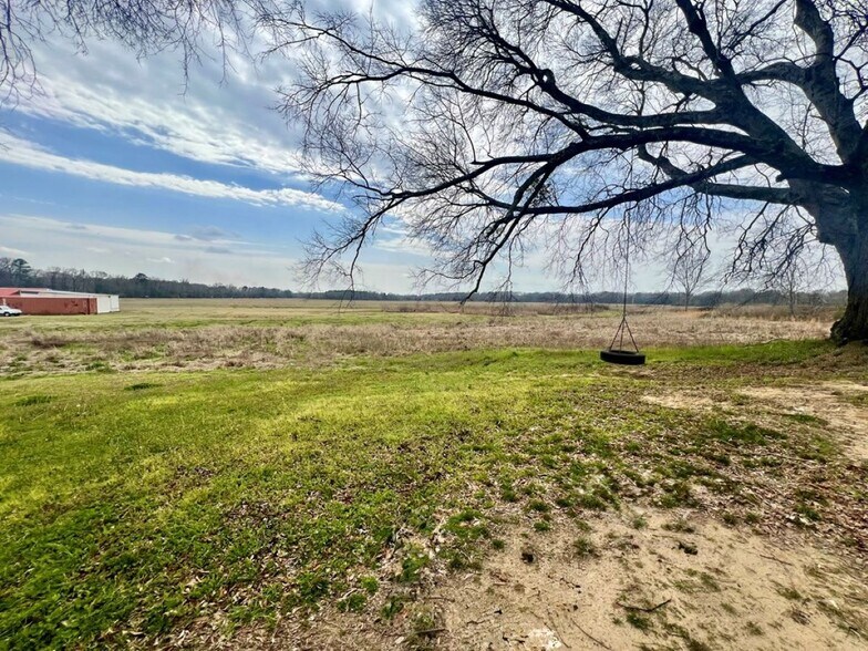 More Photos Of 51 Lakewater Dr, Tallassee Manufactured Housing Mobile Home Park For Sale