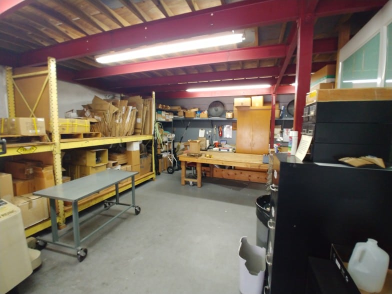 More Photos Of 6187 NW 167th St, Miami Lakes Office For Sale
