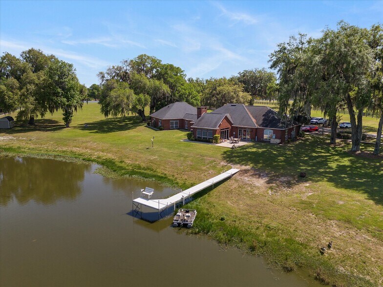 More Photos Of 15400 S US Highway 301, Summerfield Office For Sale