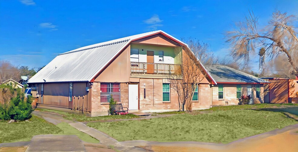 More Photos Of , Corpus Christi Multifamily For Sale