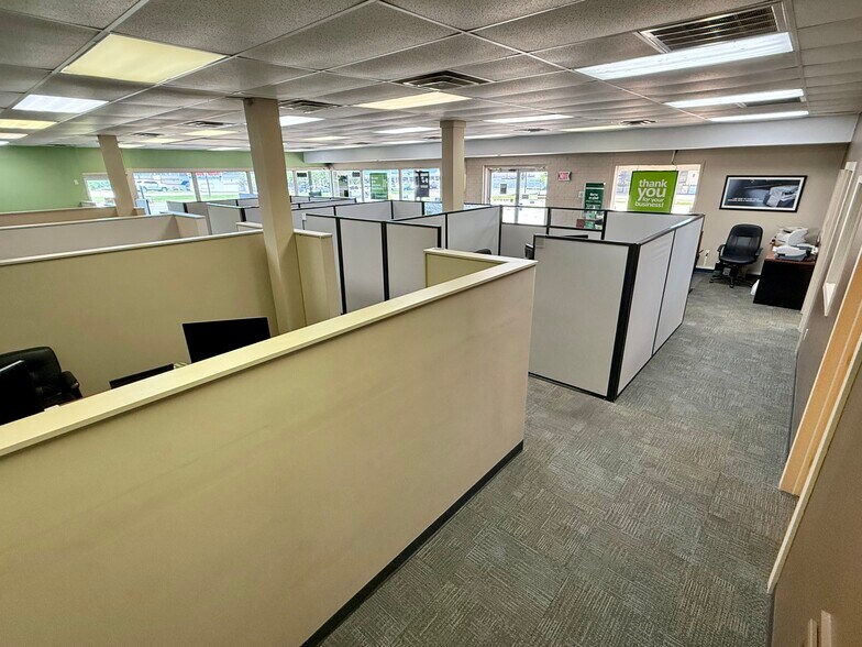 More Photos Of 2120 N 14th St, Ponca City Freestanding For Lease