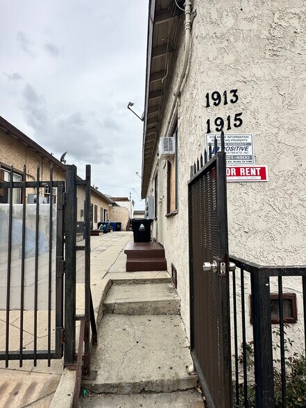 More Photos Of 1909 Johnston St, Los Angeles Apartments For Sale