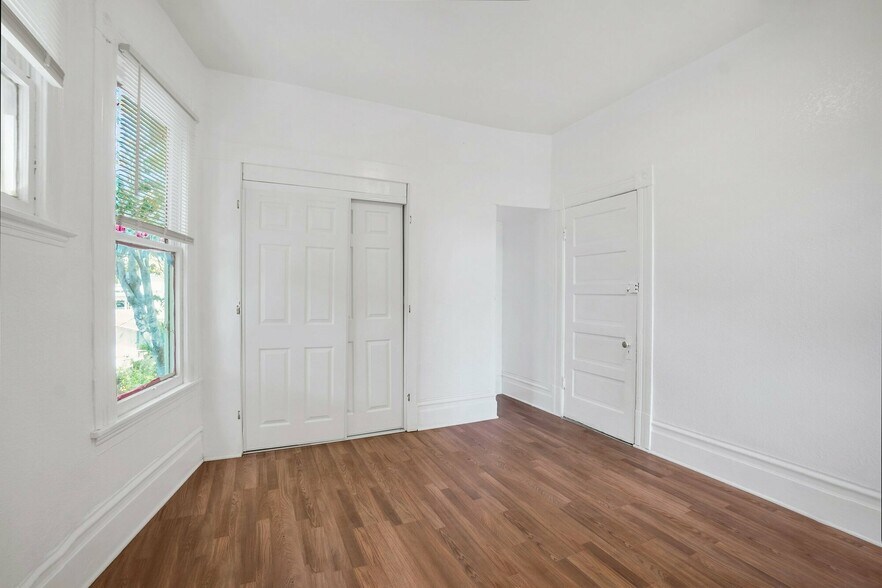 More Photos Of 630 York, Vallejo Apartments For Sale