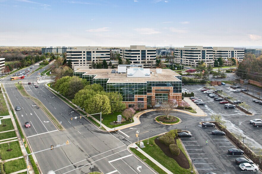 More Photos Of 205 Van Buren St, Herndon Office For Lease