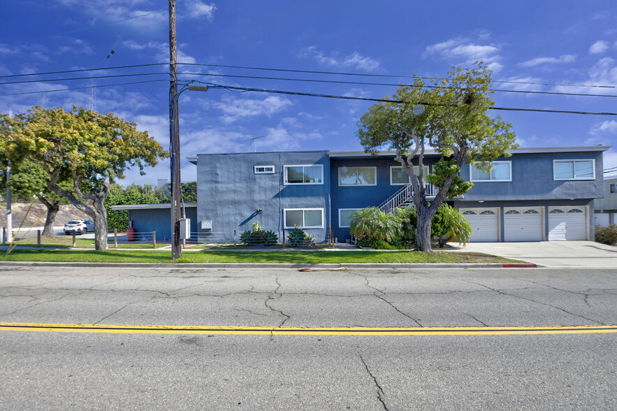 Primary Photo Of 1300 Agate St, Redondo Beach Apartments For Sale