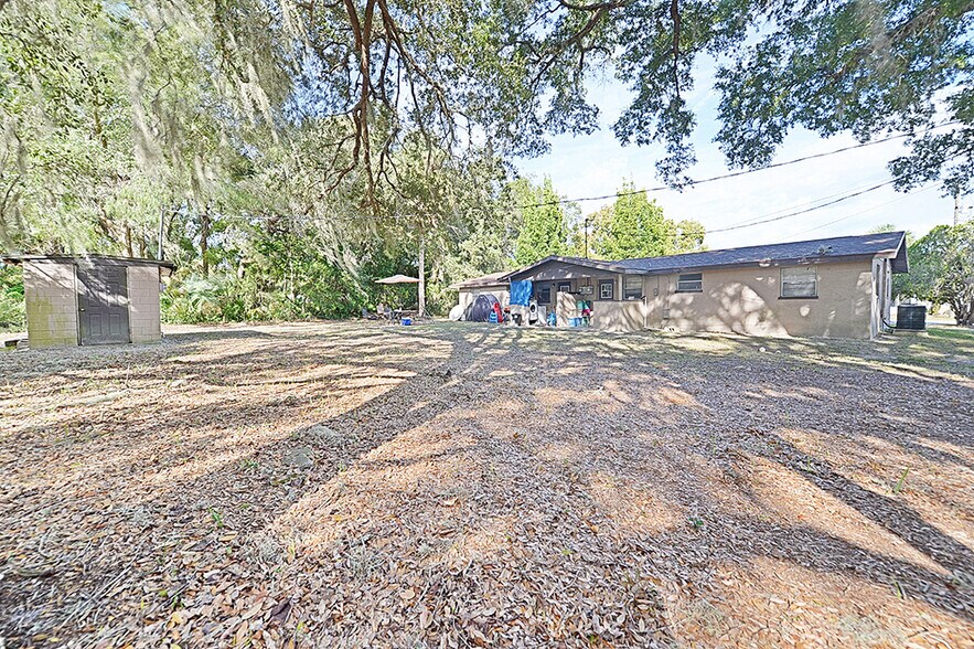 More Photos Of 1154 NE 1st St, Crystal River Apartments For Sale