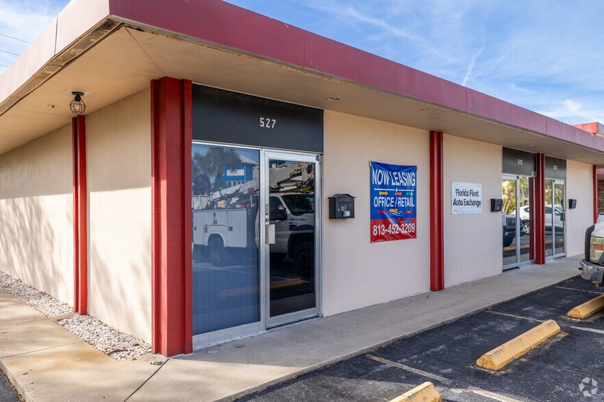 More Photos Of 501-527 S Paula Dr, Dunedin Office For Lease