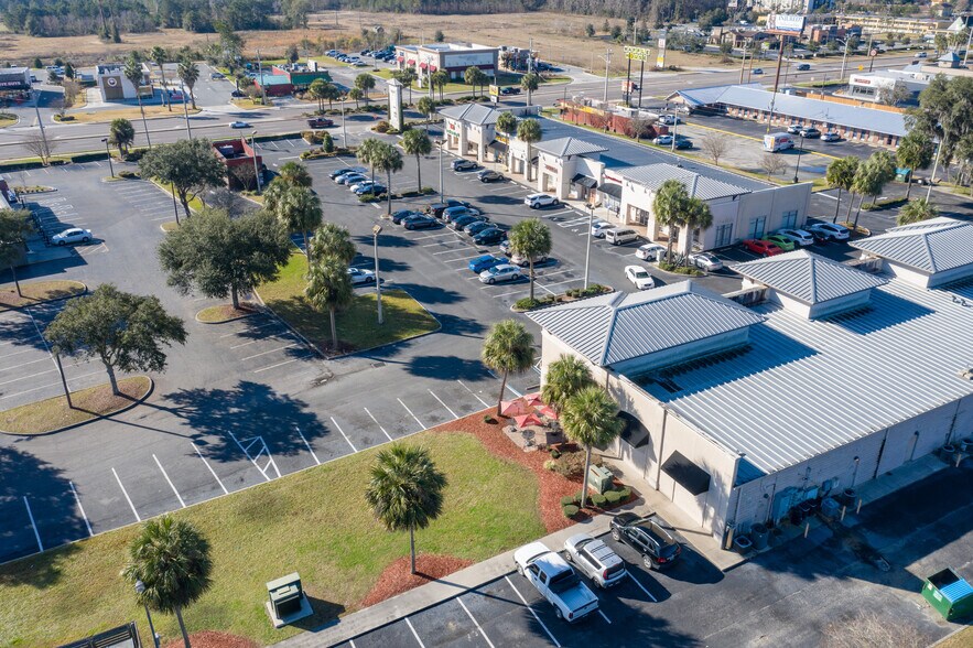More Photos Of 2941 W Us-90, Lake City Unknown For Lease