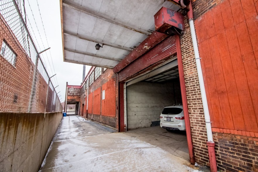 More Photos Of 3800-3812 Euclid Ave, Cleveland Light Manufacturing For Lease