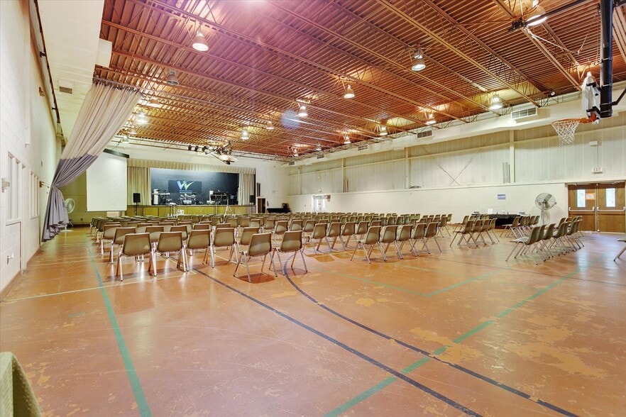 More Photos Of 1228 Todds Ln, Hampton Religious Facility For Sale