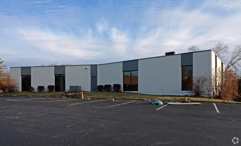More Photos Of 7075 Industrial Rd, Florence Medical For Lease