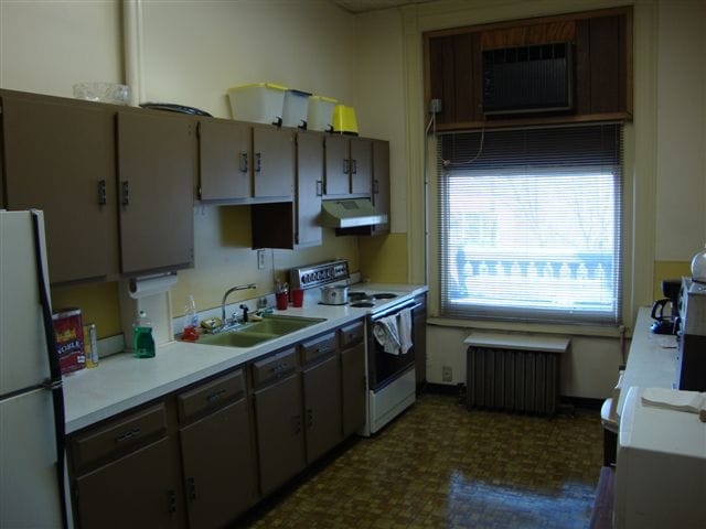 More Photos Of 1015 S 4th St, Louisville Office Residential For Sale