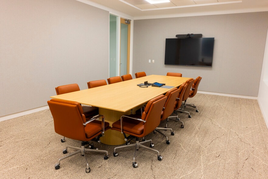 More Photos Of 135 Main St, San Francisco Office For Lease