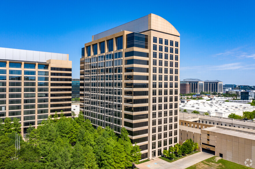 Primary Photo Of 13737 Noel Rd, Dallas Office For Lease