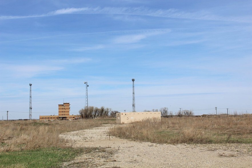 More Photos Of 6525 2nd Ave SE, Minot Land For Lease