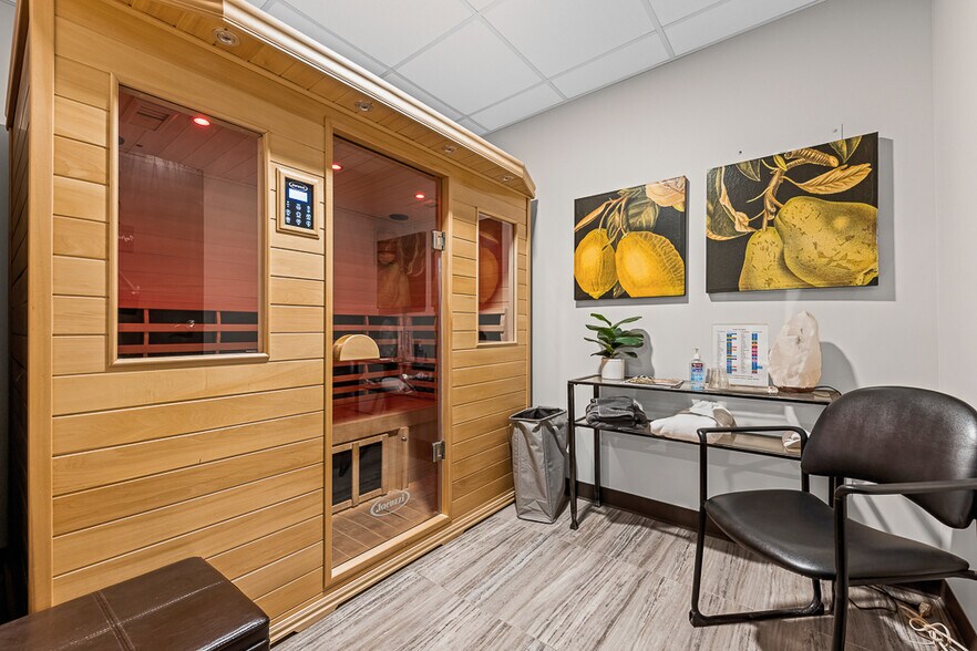 More Photos Of 18820 Bagley Rd, Middleburg Heights Office For Sale