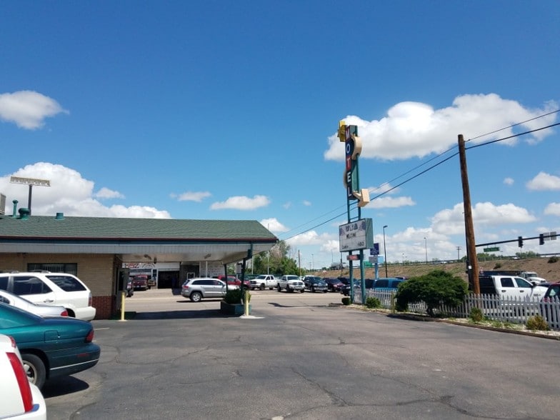 More Photos Of 414 W 29th St, Pueblo Hotel For Sale