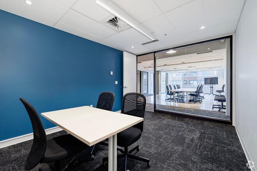 More Photos Of 7236 St Waverly, Montréal Office Residential For Lease