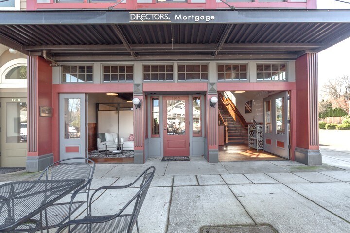 More Photos Of 1705-1717 Willamette Falls Dr, West Linn Storefront Retail Office For Lease