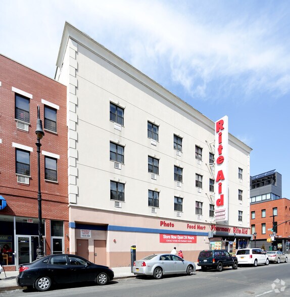 More Photos Of 312 Warren St, Brooklyn Medical For Lease